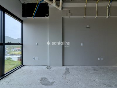 Sala/Conjunto à venda com 27m², 1 vaga no bairro Campeche em Florianópolis - Foto 22