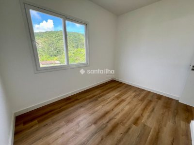 Casa à venda com 112m², 3 quartos, 1 suíte, 2 vagas no bairro Rio Tavares em Florianópolis - Foto 18