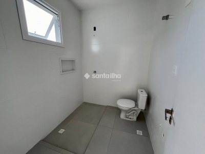 Casa à venda com 112m², 3 quartos, 1 suíte, 2 vagas no bairro Rio Tavares em Florianópolis - Foto 15