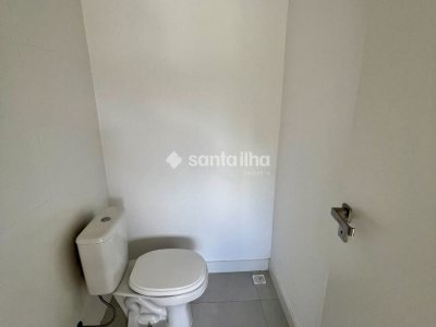 Casa à venda com 112m², 3 quartos, 1 suíte, 2 vagas no bairro Rio Tavares em Florianópolis - Foto 8