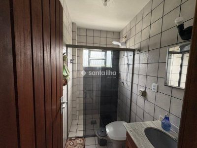 Casa à venda com 250m², 3 quartos, 1 suíte, 2 vagas no bairro Campeche em Florianópolis - Foto 37