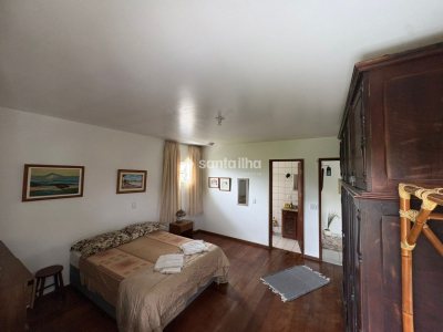 Casa à venda com 250m², 3 quartos, 1 suíte, 2 vagas no bairro Campeche em Florianópolis - Foto 40
