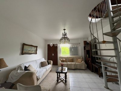 Casa à venda com 250m², 3 quartos, 1 suíte, 2 vagas no bairro Campeche em Florianópolis - Foto 30