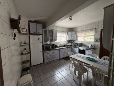 Casa à venda com 250m², 3 quartos, 1 suíte, 2 vagas no bairro Campeche em Florianópolis - Foto 23