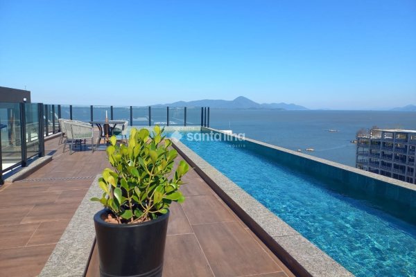 Apartamento à venda com 60m², 2 quartos, 1 suíte, 1 vaga no bairro Coqueiros em Florianópolis