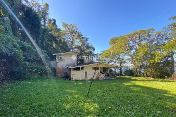 Terreno à venda com 27.629m² no bairro Lagoa da Conceição em Florianópolis