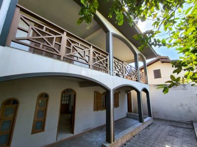 Casa à venda com 274m², 5 quartos, 1 suíte, 1 vaga no bairro Tapera em Florianópolis - Foto 2