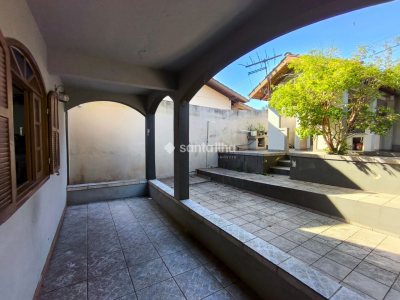 Casa à venda com 274m², 5 quartos, 1 suíte, 1 vaga no bairro Tapera em Florianópolis - Foto 8