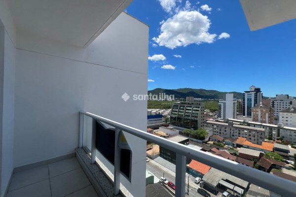 Apartamento à venda com 156m², 3 quartos, 1 suíte, 1 vaga no bairro Agronômica em Florianópolis