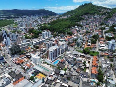 Apartamento à venda com 156m², 3 quartos, 1 suíte, 1 vaga no bairro Agronômica em Florianópolis - Foto 43