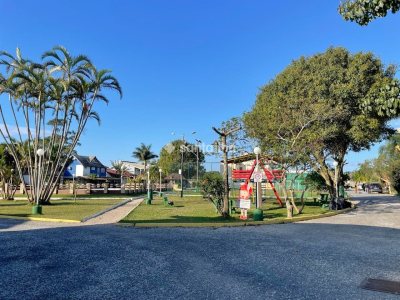 Terreno à venda com 330m², 1 vaga no bairro Campeche em Florianópolis - Foto 9