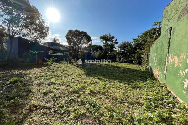 Terreno à venda com 330m², 1 vaga no bairro Campeche em Florianópolis