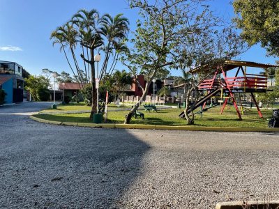 Terreno à venda com 330m², 1 vaga no bairro Campeche em Florianópolis - Foto 10