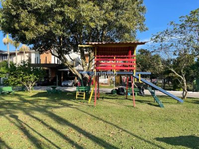 Terreno à venda com 330m², 1 vaga no bairro Campeche em Florianópolis - Foto 12