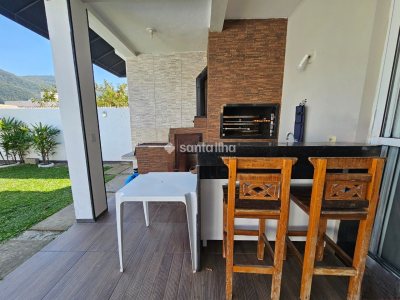 Casa à venda com 264m², 3 quartos, 1 suíte, 3 vagas no bairro Açores em Florianópolis - Foto 16