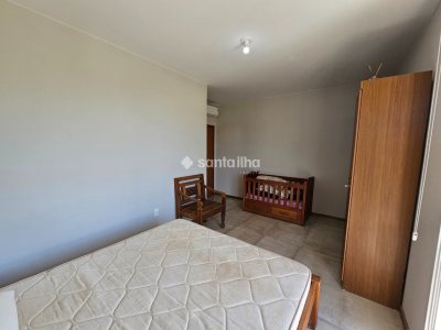 Casa à venda com 264m², 3 quartos, 1 suíte, 3 vagas no bairro Açores em Florianópolis - Foto 29