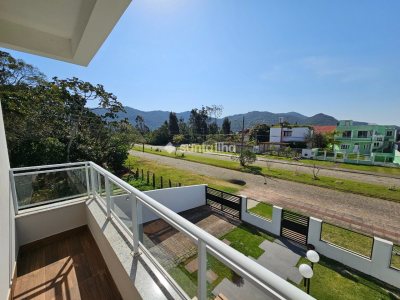 Casa à venda com 264m², 3 quartos, 1 suíte, 3 vagas no bairro Açores em Florianópolis - Foto 37