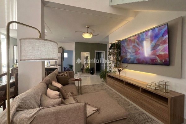Casa em Condomínio para alugar com 278m², 5 quartos, 4 suítes, 4 vagas no bairro Campeche em Florianopolis