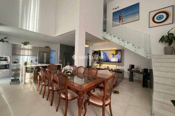 Casa em Condomínio para alugar com 278m², 5 quartos, 4 suítes, 4 vagas no bairro Campeche em Florianopolis