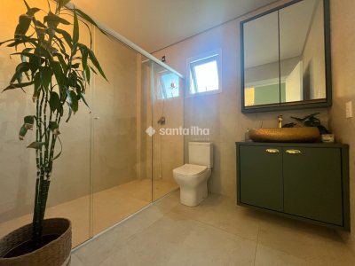 Casa em Condomínio para alugar com 278m², 5 quartos, 4 suítes, 4 vagas no bairro Campeche em Florianopolis - Foto 24