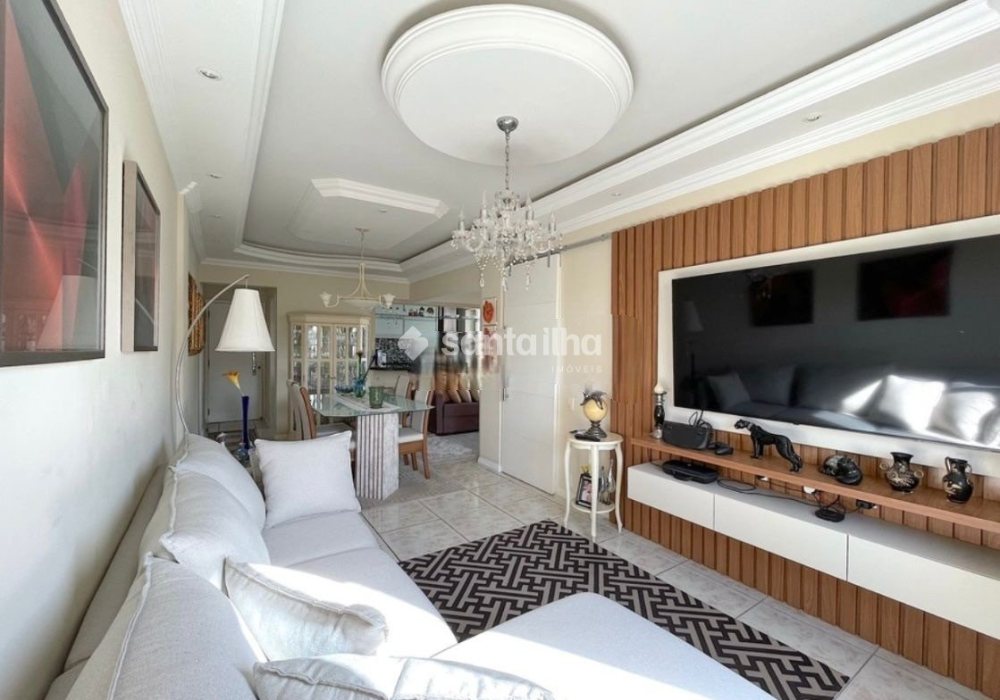 Apartamento à venda com 65m², 2 quartos, 1 vaga no bairro Centro em Florianópolis - Foto 1