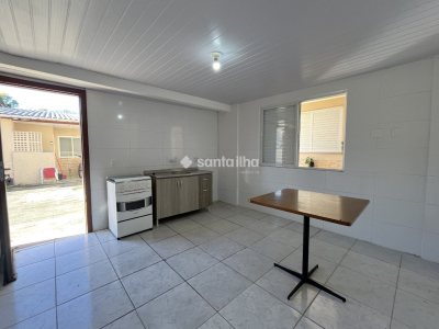 Apartamento para alugar com 30m², 1 quarto no bairro Rio Tavares em Florianópolis - Foto 5