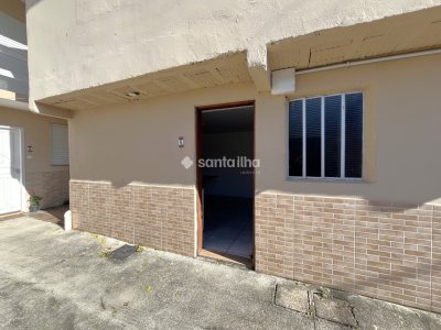 Apartamento para alugar com 30m², 1 quarto no bairro Rio Tavares em Florianópolis - Foto 16