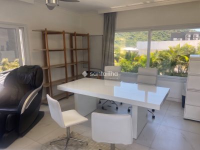 Casa em Condomínio para alugar com 350m², 3 quartos, 3 suítes, 2 vagas no bairro Rio Tavares em Florianópolis - Foto 13