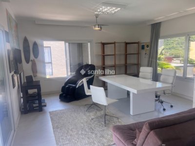 Casa em Condomínio para alugar com 350m², 3 quartos, 3 suítes, 2 vagas no bairro Rio Tavares em Florianópolis - Foto 12
