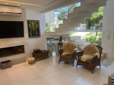 Casa em Condomínio para alugar com 350m², 3 quartos, 3 suítes, 2 vagas no bairro Rio Tavares em Florianópolis - Foto 4