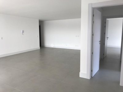 Apartamento à venda com 134m², 3 quartos, 3 suítes, 4 vagas no bairro João Paulo em Florianópolis - Foto 8