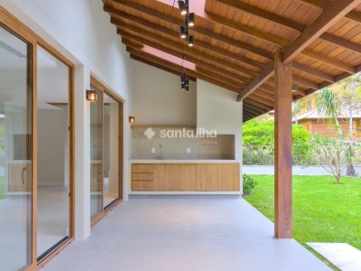 Casa em Condomínio à venda com 350m², 3 quartos, 3 suítes, 2 vagas no bairro Rio Tavares em Florianópolis - Foto 23