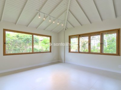 Casa em Condomínio à venda com 350m², 3 quartos, 3 suítes, 2 vagas no bairro Rio Tavares em Florianópolis - Foto 25