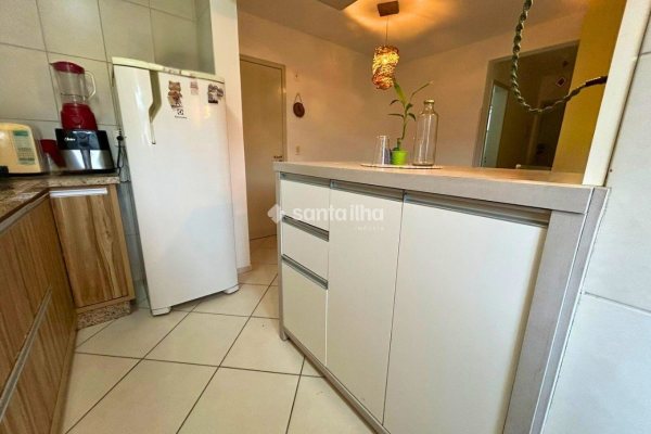 Apartamento à venda com 56m², 2 quartos, 1 vaga no bairro Ribeirão da Ilha em Florianópolis