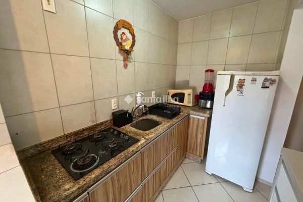 Apartamento à venda com 56m², 2 quartos, 1 vaga no bairro Ribeirão da Ilha em Florianópolis