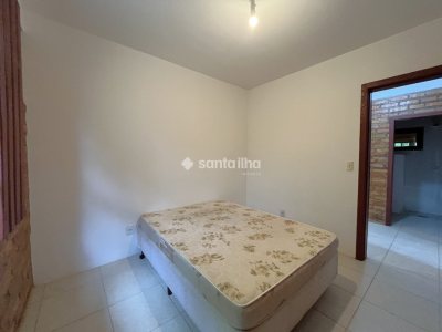 Casa para alugar com 125m², 4 quartos, 1 suíte, 5 vagas no bairro Campeche em Florianópolis - Foto 12