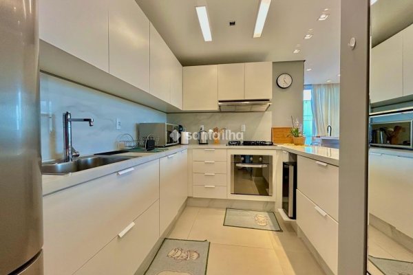 Apartamento à venda com 139m², 2 quartos, 1 suíte, 2 vagas no bairro Campeche em Florianópolis