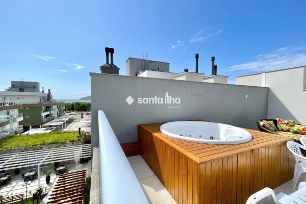 Cobertura para alugar com 192m², 3 quartos, 1 suíte, 2 vagas no bairro Campeche em Florianópolis