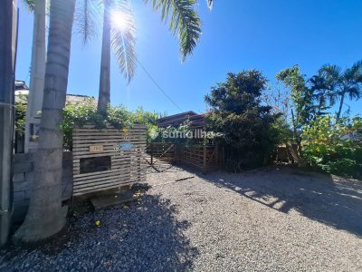 Casa à venda com 70m², 3 quartos, 2 vagas no bairro Campeche em Florianópolis - Foto 6
