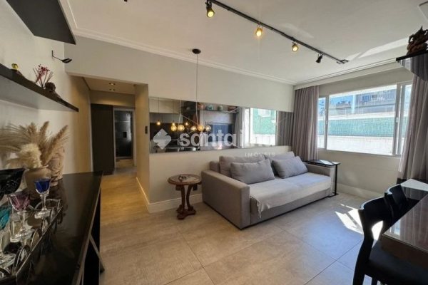 Apartamento à venda com 61m², 2 quartos, 1 vaga no bairro Centro em Florianopolis