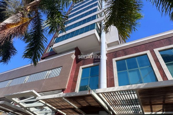 Sala/Conjunto à venda com 37m², 1 vaga no bairro Centro em Florianópolis