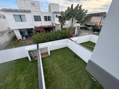 Casa à venda com 118m², 3 quartos, 1 suíte, 2 vagas no bairro Campeche em Florianópolis - Foto 12