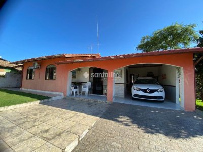 Casa à venda com 110m², 3 quartos, 1 suíte, 2 vagas no bairro Rio Tavares em Florianópolis - Foto 3