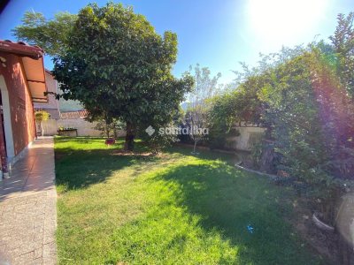 Casa à venda com 110m², 3 quartos, 1 suíte, 2 vagas no bairro Rio Tavares em Florianópolis - Foto 22