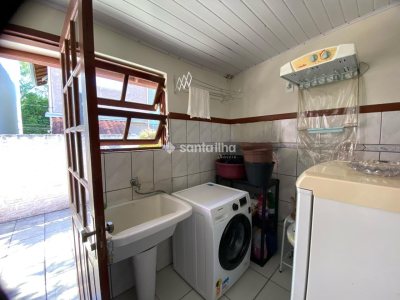 Casa à venda com 110m², 3 quartos, 1 suíte, 2 vagas no bairro Rio Tavares em Florianópolis - Foto 15