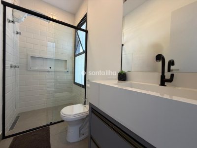 Casa à venda com 123m², 3 quartos, 1 suíte, 1 vaga no bairro Campeche em Florianópolis - Foto 15