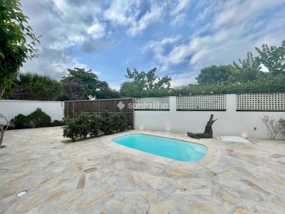 Casa à venda com 180m², 3 quartos, 3 suítes, 2 vagas no bairro Campeche em Florianópolis - Foto 25