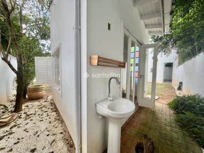 Casa à venda com 180m², 3 quartos, 3 suítes, 2 vagas no bairro Campeche em Florianópolis - Foto 49