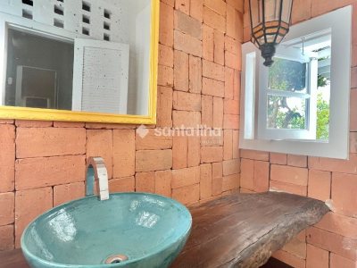 Casa à venda com 180m², 3 quartos, 3 suítes, 2 vagas no bairro Campeche em Florianópolis - Foto 13
