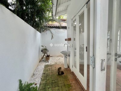 Casa à venda com 180m², 3 quartos, 3 suítes, 2 vagas no bairro Campeche em Florianópolis - Foto 40
